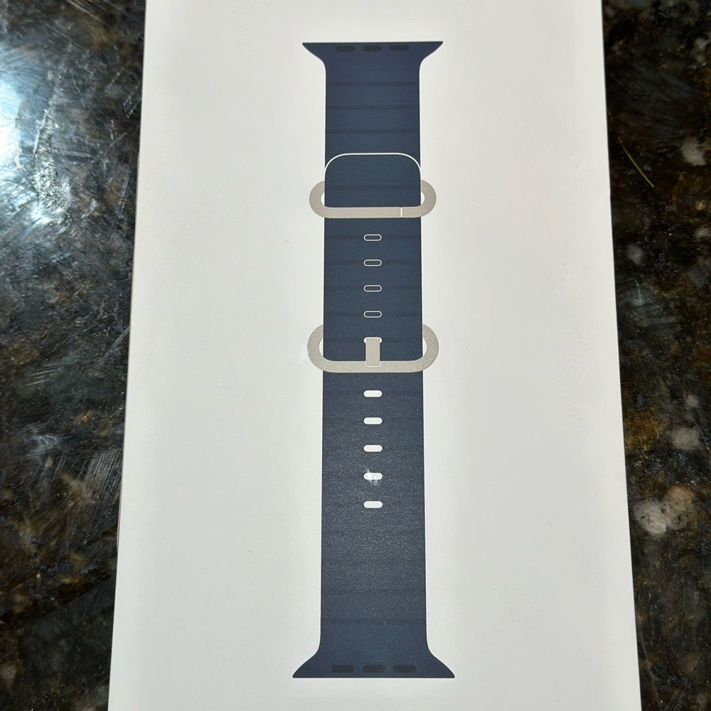 NIB New Apple 49mm Blue Ocean watch band